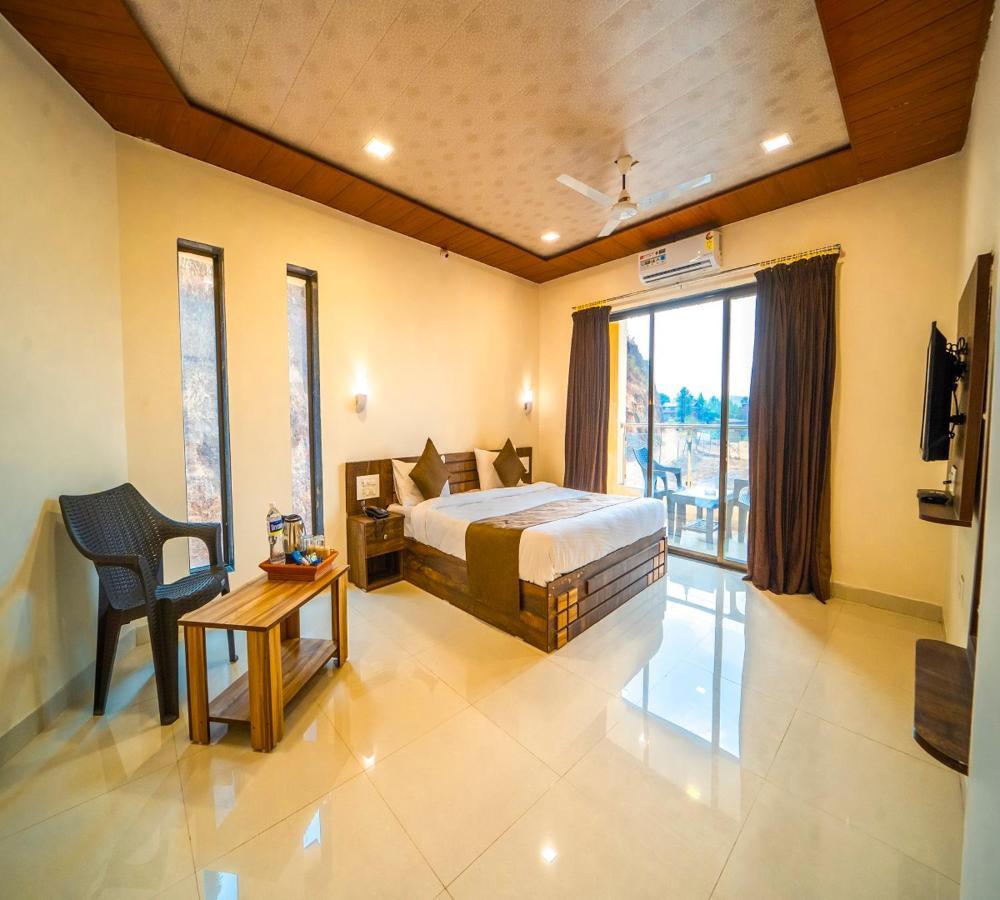 Vrindavan Resort Mahābaleshwar Eksteriør bilde
